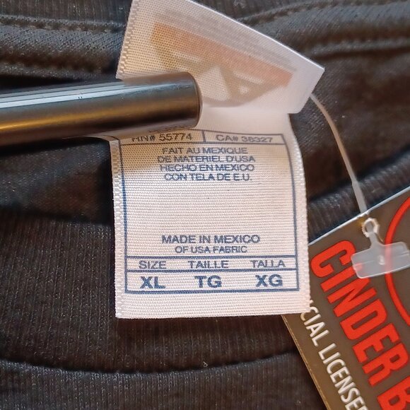 Y2K 2004 Cinder Block The Misfits "Fiend" Black T-Shirt Adult XL New with Tags - Picture 10 of 16